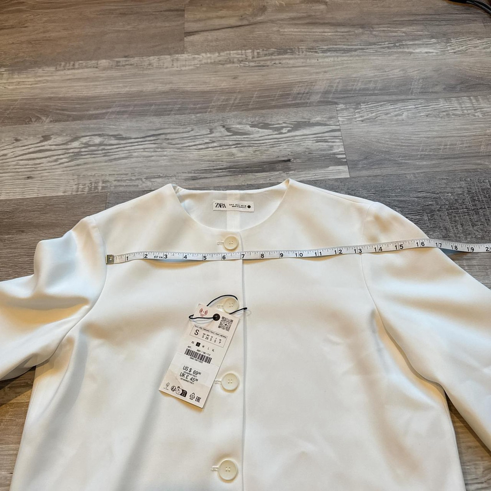jackets - Picture 7 of 8